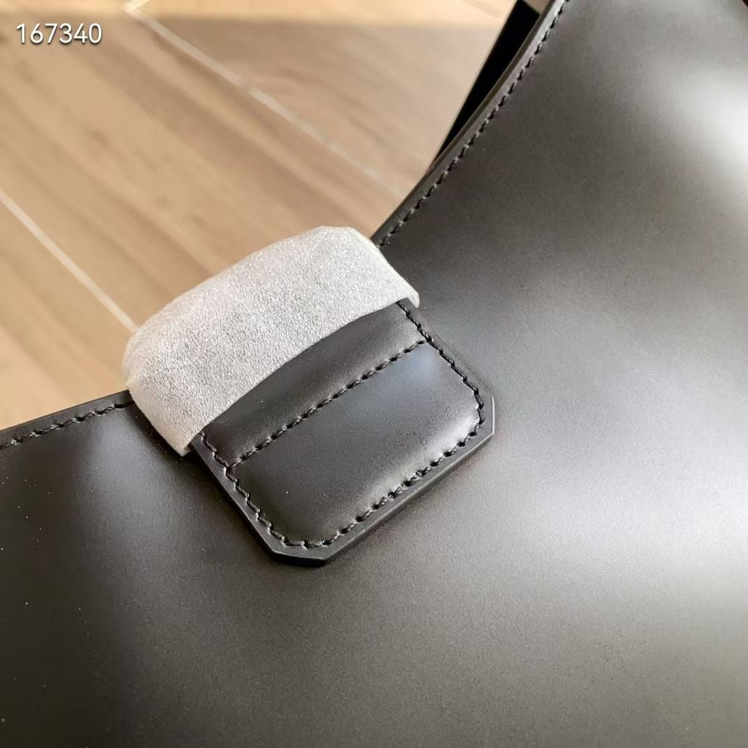 Ferragamo Trifolio Small Leather Shoulder Bag in Black