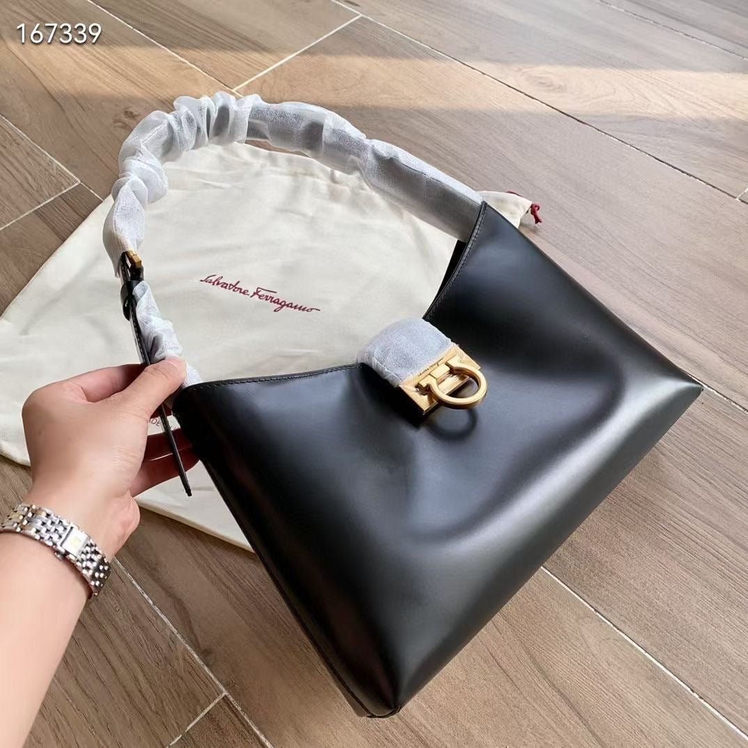 Ferragamo Trifolio Small Leather Shoulder Bag in Black