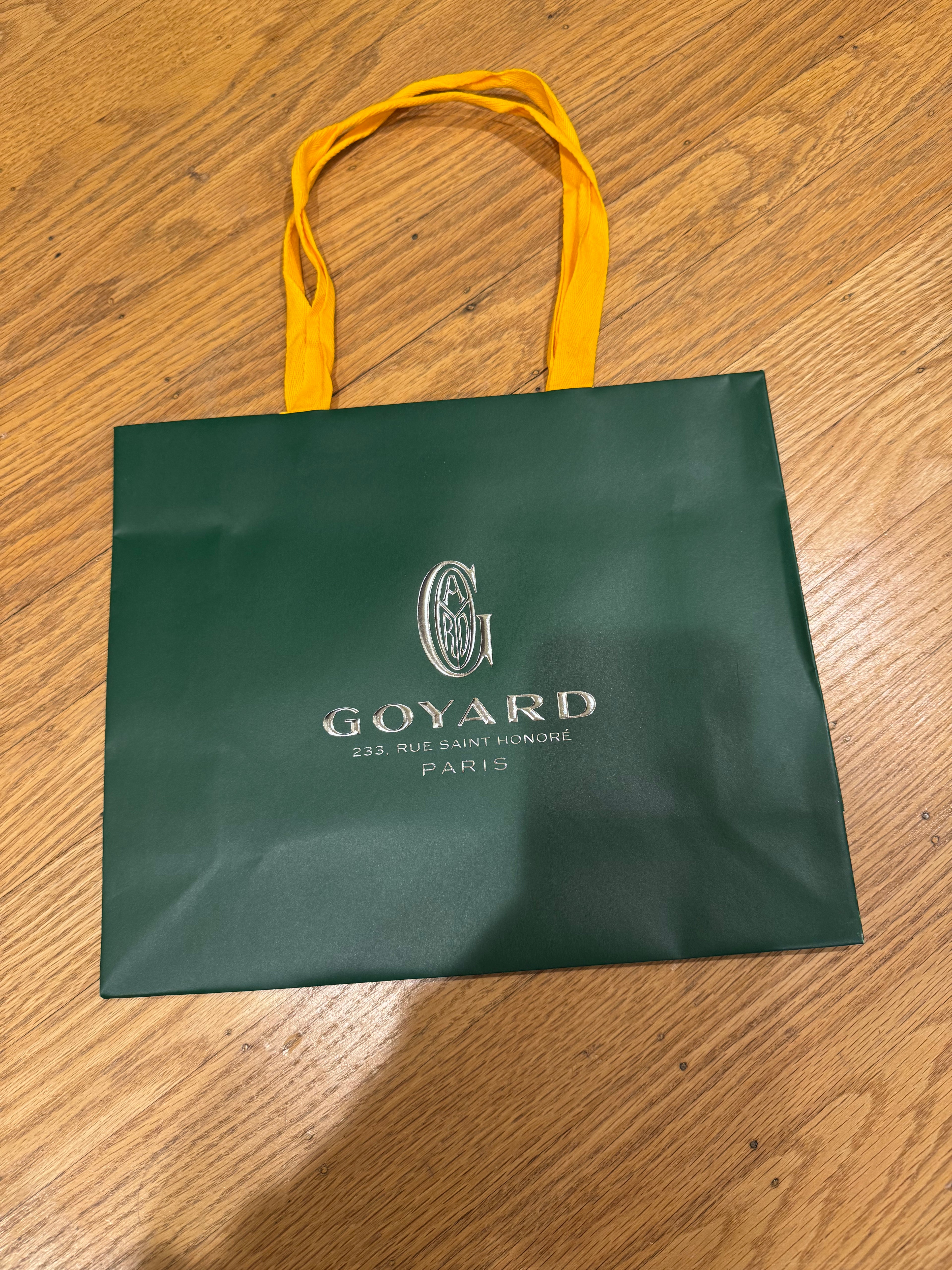 Goyard Hirondelle Shoulder Bag in Green (10 x 6.5 x 2.5 in)